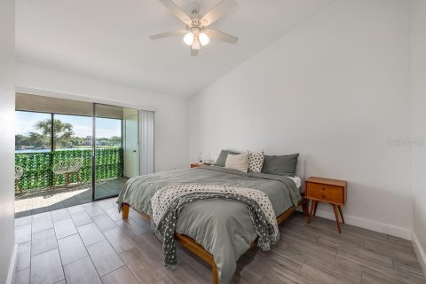 Condo in Orlando, Florida, 2 bedrooms  № 1843742 - photo 10