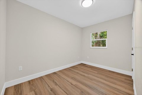 Casa en venta en Brandon, Florida, 4 dormitorios, 152.64 m2 № 1907711 - foto 23