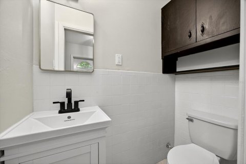 Casa en venta en Brandon, Florida, 4 dormitorios, 152.64 m2 № 1907711 - foto 18
