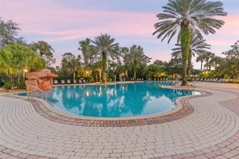 Touwnhouse à vendre à Orlando, Floride: 3 chambres, 154.5 m2 № 2347559 - photo 25