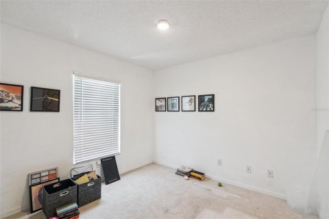 Touwnhouse à vendre à Orlando, Floride: 3 chambres, 154.5 m2 № 2347559 - photo 13
