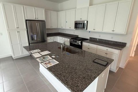 Casa en alquiler en Winter Garden, Florida, 4 dormitorios, 199 m2 № 1821271 - foto 6