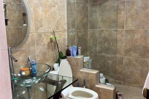 Купить кондоминиум в Санни-Айлс-Бич, Флорида 2 спальни, 95.04м2, № 1984756 - фото 29