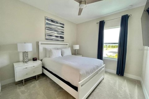 Townhouse in Four Corners, Florida 3 bedrooms, 154.12 sq.m. № 1797768 - photo 5