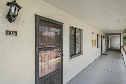Condominio en venta en Oldsmar, Florida, 2 dormitorios, 101.64 m2 № 2218500 - foto 3
