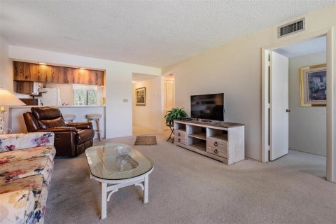 Condominio en venta en Oldsmar, Florida, 2 dormitorios, 101.64 m2 № 2218500 - foto 18