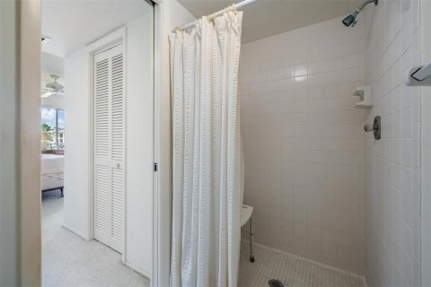 Condominio en venta en Oldsmar, Florida, 2 dormitorios, 101.64 m2 № 2218500 - foto 25