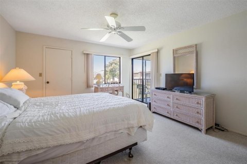 Condominio en venta en Oldsmar, Florida, 2 dormitorios, 101.64 m2 № 2218500 - foto 23