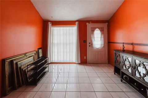 Townhouse in Tampa, Florida 4 bedrooms, 135.27 sq.m. № 1838892 - photo 11