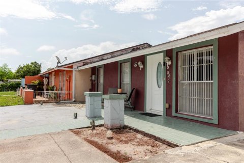 Townhouse in Tampa, Florida 4 bedrooms, 135.27 sq.m. № 1838892 - photo 8