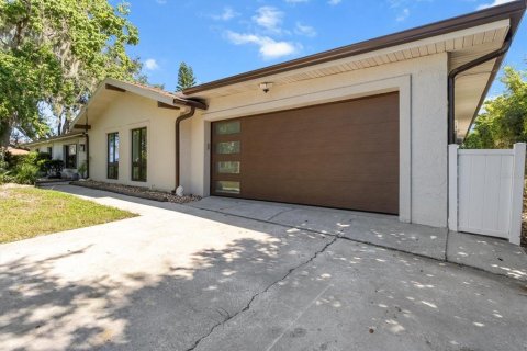 Casa en venta en Crystal River, Florida, 4 dormitorios, 327.85 m2 № 1851136 - foto 4