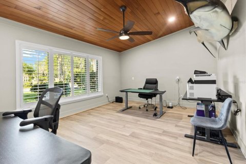 Casa en venta en Crystal River, Florida, 4 dormitorios, 327.85 m2 № 1851136 - foto 18