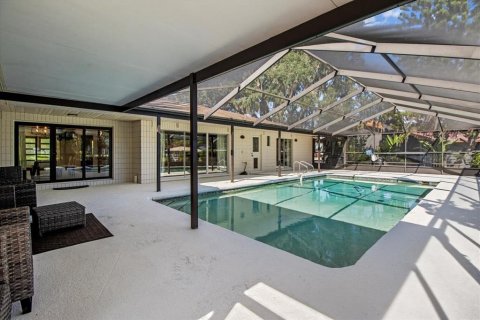 Casa en venta en Crystal River, Florida, 4 dormitorios, 327.85 m2 № 1851136 - foto 3