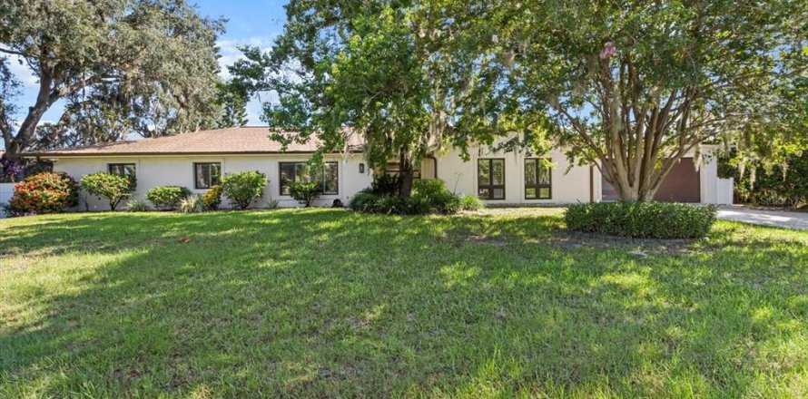 Casa en Crystal River, Florida 4 dormitorios, 327.85 m2 № 1851136