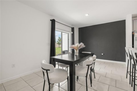 Villa ou maison à vendre à Davenport, Floride: 4 chambres, 182.65 m2 № 2400092 - photo 13