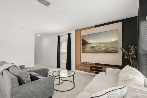 Villa ou maison à vendre à Davenport, Floride: 4 chambres, 182.65 m2 № 2400092 - photo 6