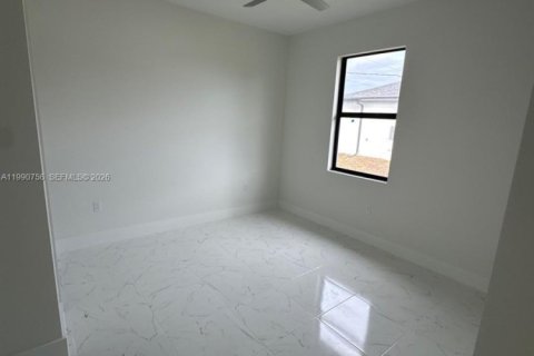 Casa en alquiler en Lehigh Acres, Florida, 3 dormitorios, 145.11 m2 № 2057866 - foto 23