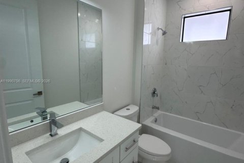 Casa en alquiler en Lehigh Acres, Florida, 3 dormitorios, 145.11 m2 № 2057866 - foto 26