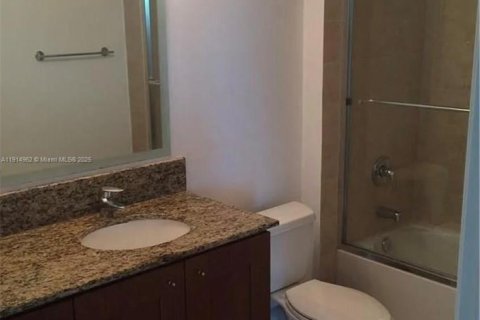 Copropriété à louer à Miami, Floride: 1 chambre, 74.04 m2 № 1970574 - photo 6
