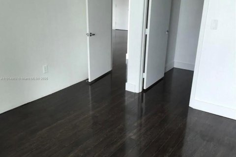 Copropriété à louer à Miami, Floride: 1 chambre, 74.04 m2 № 1970574 - photo 7