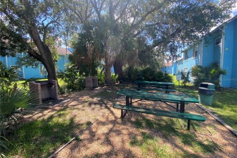 Condo in Kissimmee, Florida, 3 bedrooms № 2098676 - photo 21
