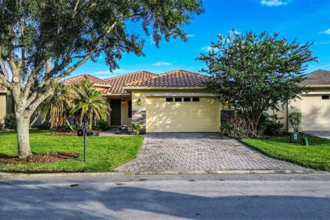 House in Kissimmee, Florida 3 bedrooms, 169.73 sq.m. № 2092934