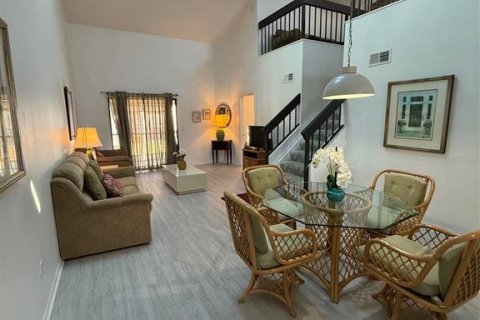 Condo in Orlando, Florida, 2 bedrooms  № 2113184 - photo 4