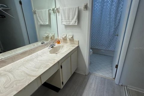 Condo in Orlando, Florida, 2 bedrooms  № 2113184 - photo 10