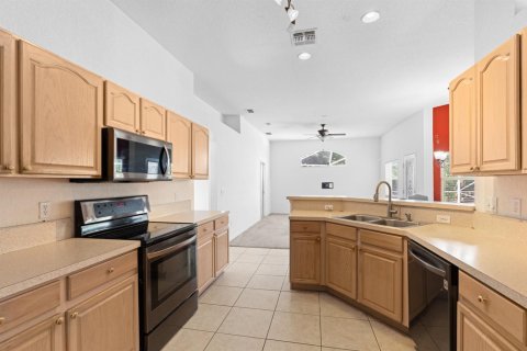 Villa ou maison à vendre à Port St. Lucie, Floride: 4 chambres, 185.8 m2 № 2185189 - photo 8