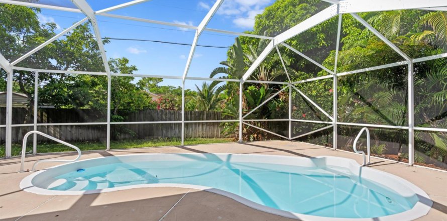 Villa ou maison à Port St. Lucie, Floride 4 chambres, 185.8 m2 № 2185189