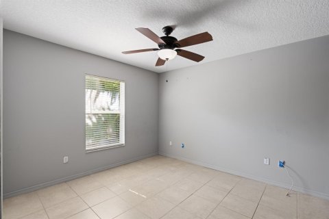 Villa ou maison à vendre à Port St. Lucie, Floride: 4 chambres, 185.8 m2 № 2185189 - photo 16