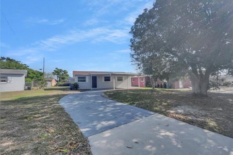 Casa en venta en Lake Wales, Florida, 3 dormitorios, 80.27 m2 № 1655805 - foto 13