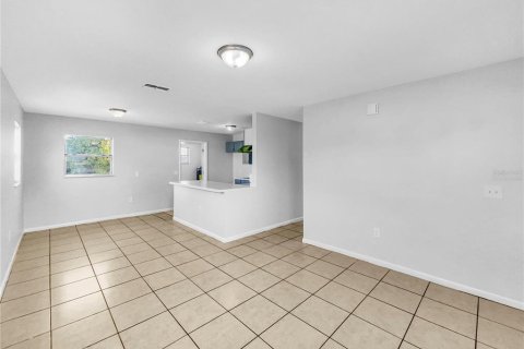 Casa en venta en Lake Wales, Florida, 3 dormitorios, 80.27 m2 № 1655805 - foto 3