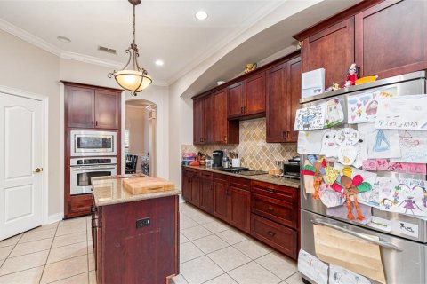 House in Sorrento, Florida 4 bedrooms, 296.45 sq.m. № 1555684 - photo 17