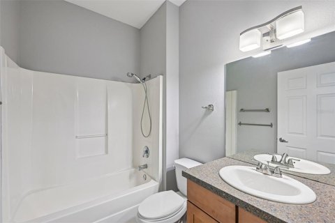 Villa ou maison à vendre à Bradenton, Floride: 3 chambres, 141.49 m2 № 2431062 - photo 14