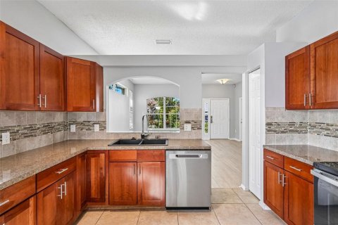 Villa ou maison à vendre à Bradenton, Floride: 3 chambres, 141.49 m2 № 2431062 - photo 11