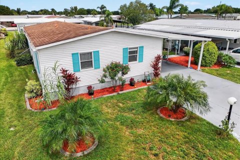 House in Okeechobee, Florida 3 bedrooms, 140.47 sq.m. № 1817430 - photo 28