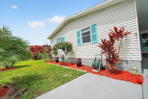 House in Okeechobee, Florida 3 bedrooms, 140.47 sq.m. № 1817430 - photo 30