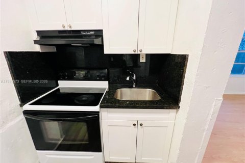 Appartement à louer à Miami, Floride: 1 chambre, 48.31 m2 № 1997592 - photo 8