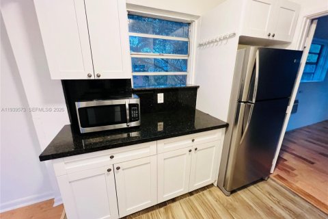 Appartement à louer à Miami, Floride: 1 chambre, 48.31 m2 № 1997592 - photo 7