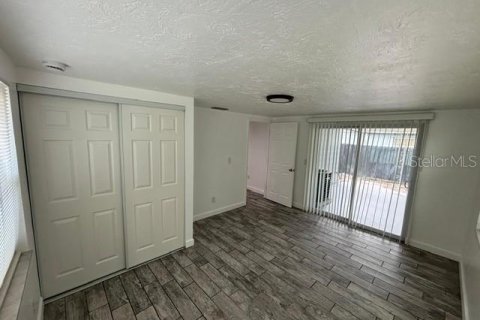 Villa ou maison à louer à Hudson, Floride: 2 chambres, 95.88 m2 № 2113918 - photo 12