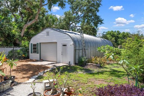 House in Englewood, Florida 3 bedrooms, 178 sq.m. № 1801925 - photo 22