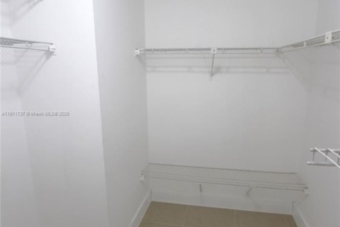 Copropriété à louer à Oakland Park, Floride: 2 chambres, 98.57 m2 № 1967989 - photo 20