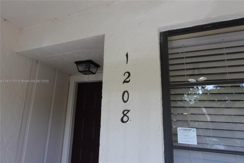 Copropriété à louer à Oakland Park, Floride: 2 chambres, 98.57 m2 № 1967989 - photo 4