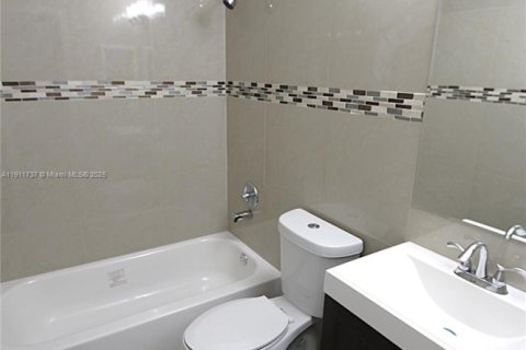 Copropriété à louer à Oakland Park, Floride: 2 chambres, 98.57 m2 № 1967989 - photo 19