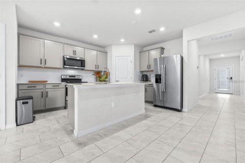 Villa ou maison à louer à Winter Haven, Floride: 3 chambres, 154.12 m2 № 2091524 - photo 7