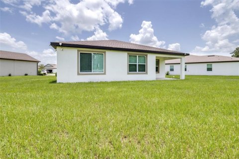 Villa ou maison à louer à Winter Haven, Floride: 3 chambres, 154.12 m2 № 2091524 - photo 22