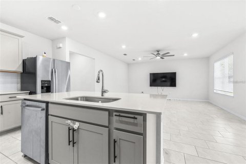 Villa ou maison à louer à Winter Haven, Floride: 3 chambres, 154.12 m2 № 2091524 - photo 8