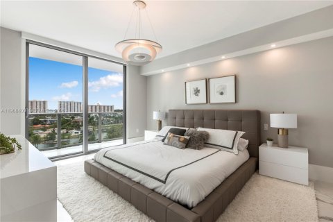 Condominio en venta en Sunny Isles Beach, Florida, 2 dormitorios, 141.58 m2 № 2174427 - foto 4