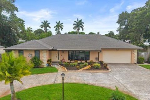 Villa ou maison à Fort Lauderdale, Floride 3 chambres, 168.06 m2 № 2178474
